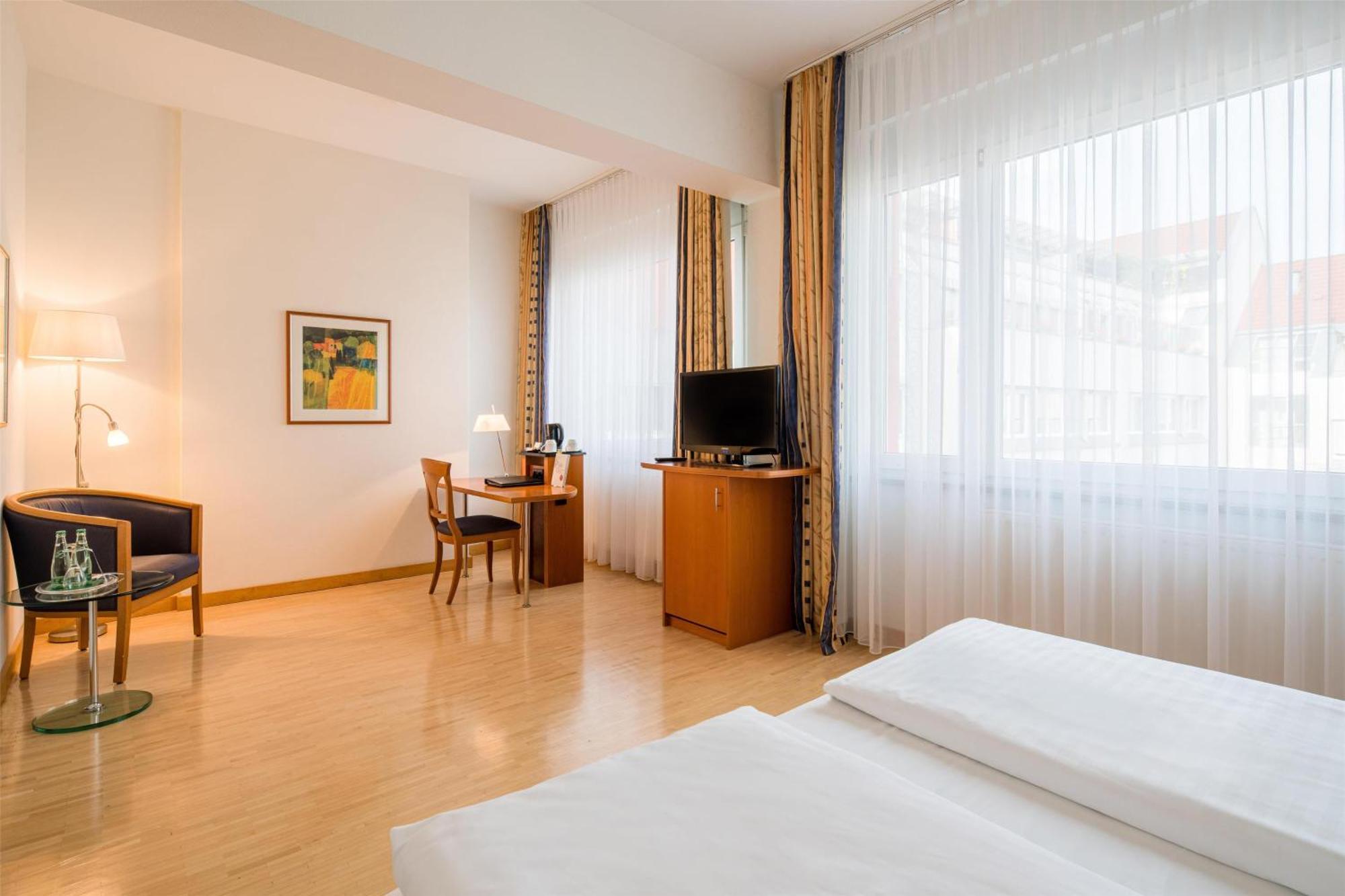 Best Western Hotel Am Strassberger Tor Plauen Extérieur photo